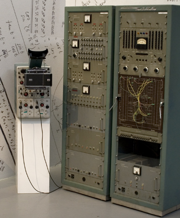 EASE computer (museumexemplaar)
